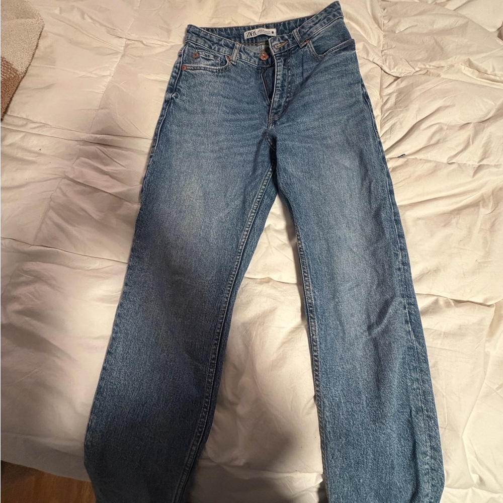 Zara Women's Straight Leg Blue Jeans